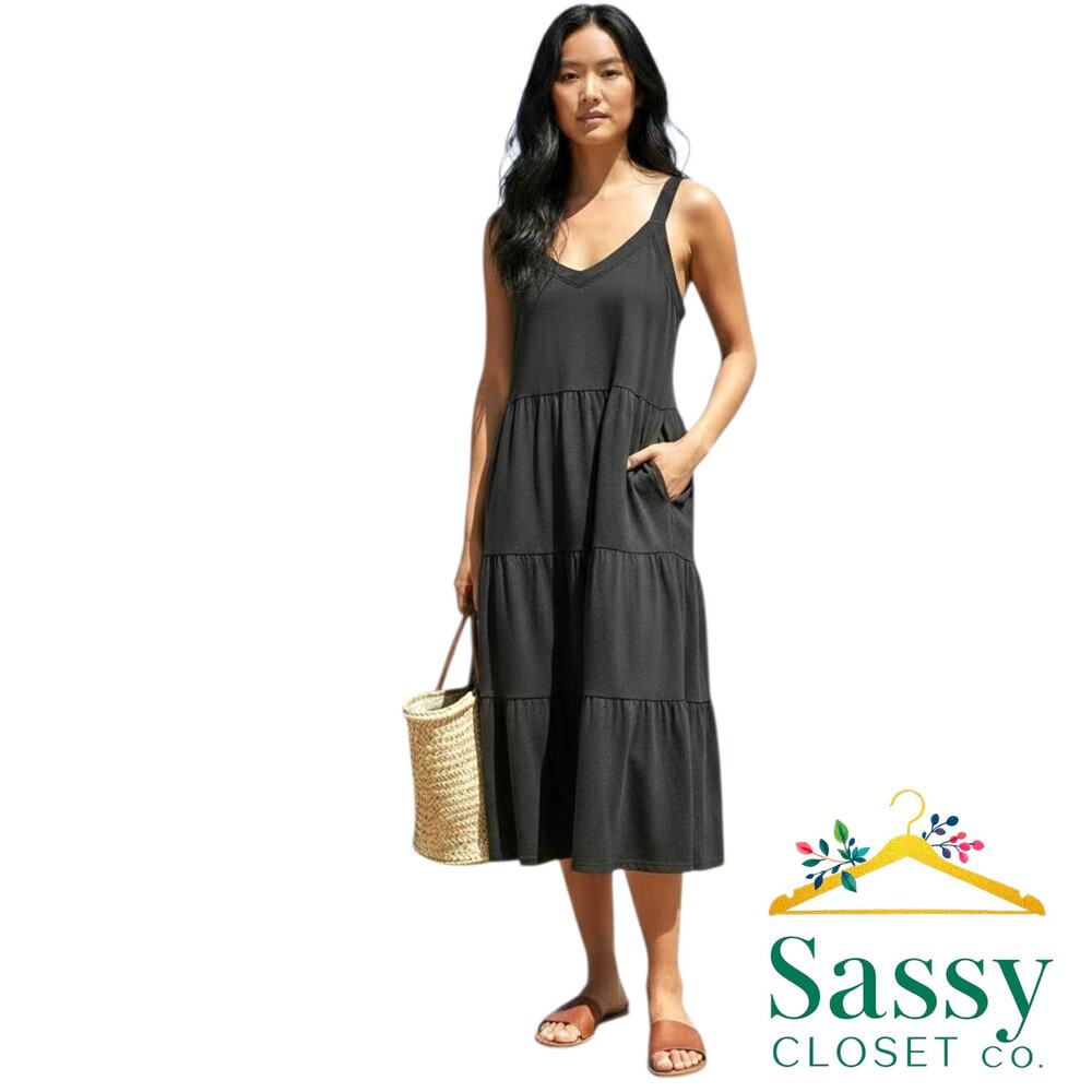 Splendid Black Sleeveless Tiered Midi Dress M V-Neck Viscose Lyocell Pockets EUC